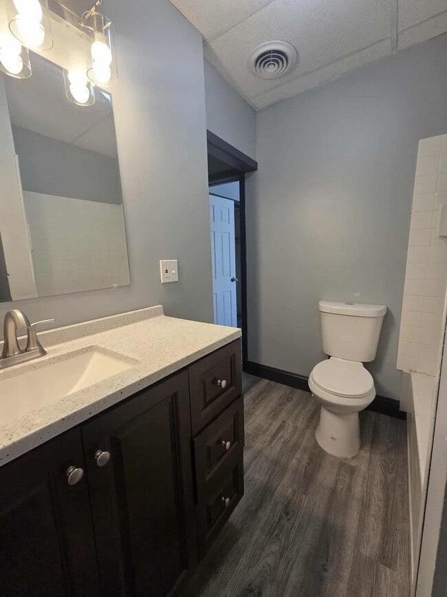 Building Photo - Newly Remodeled Home for Rent!