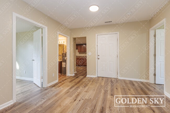 Building Photo - 1609 S Gharkey St