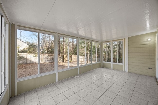 Building Photo - Welcome to Riverwood Estates!