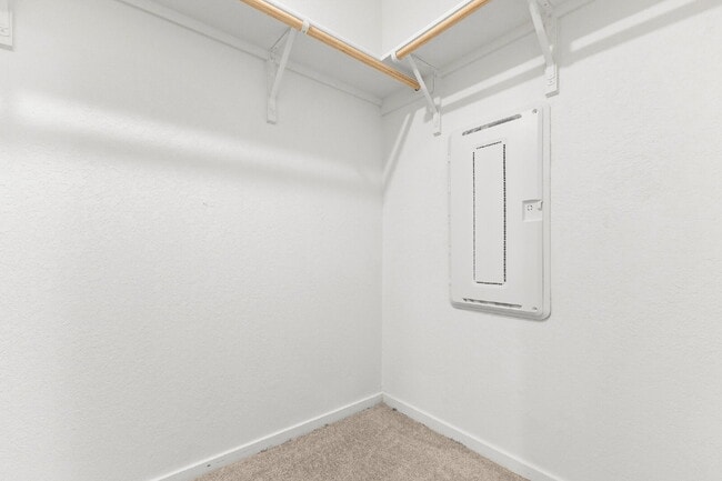 Building Photo - 2823 Red Diamond