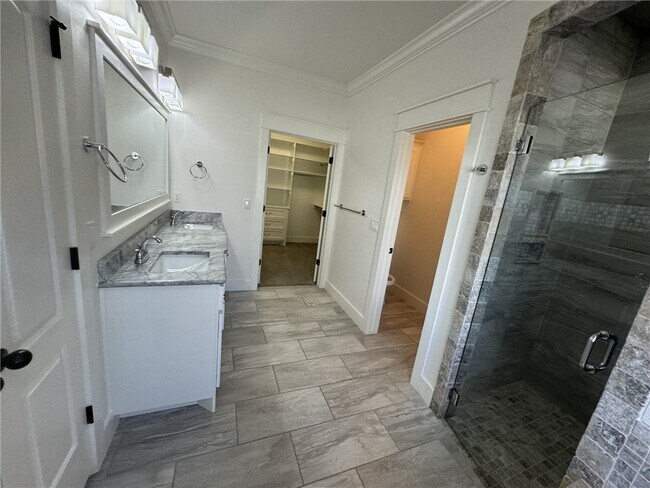 Building Photo - 21 S Prairie Dunes Dr