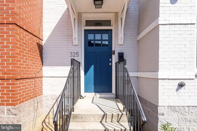 Building Photo - 325 U St NW