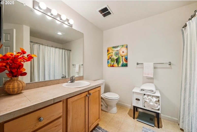 Building Photo - 730 NW 185th Ave