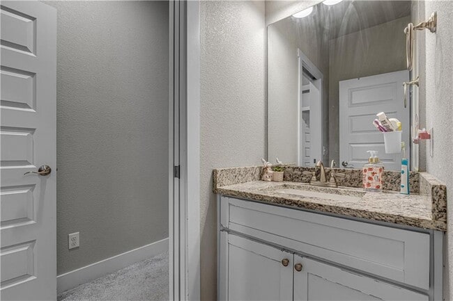 Building Photo - 2630 E Bayside Xing