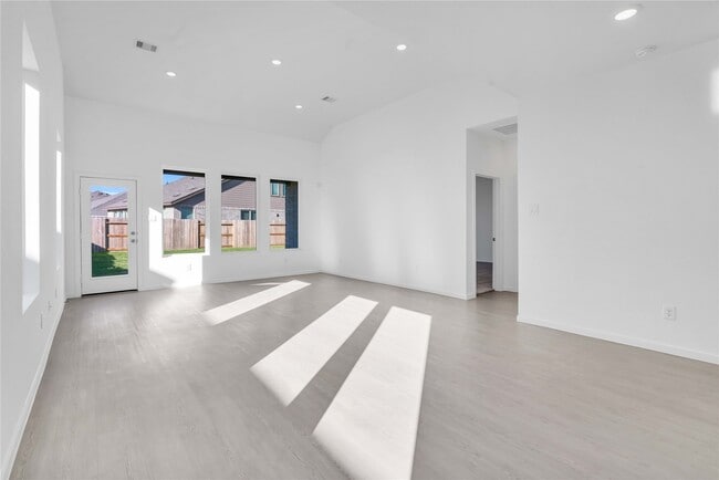 Building Photo - 13728 Windward Mist Dr