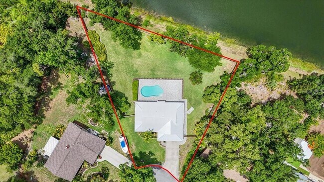Building Photo - 4230 Shady Oaks Ct