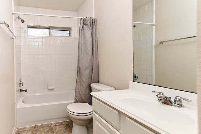 Building Photo - 5322 Ringneck Glen Dr