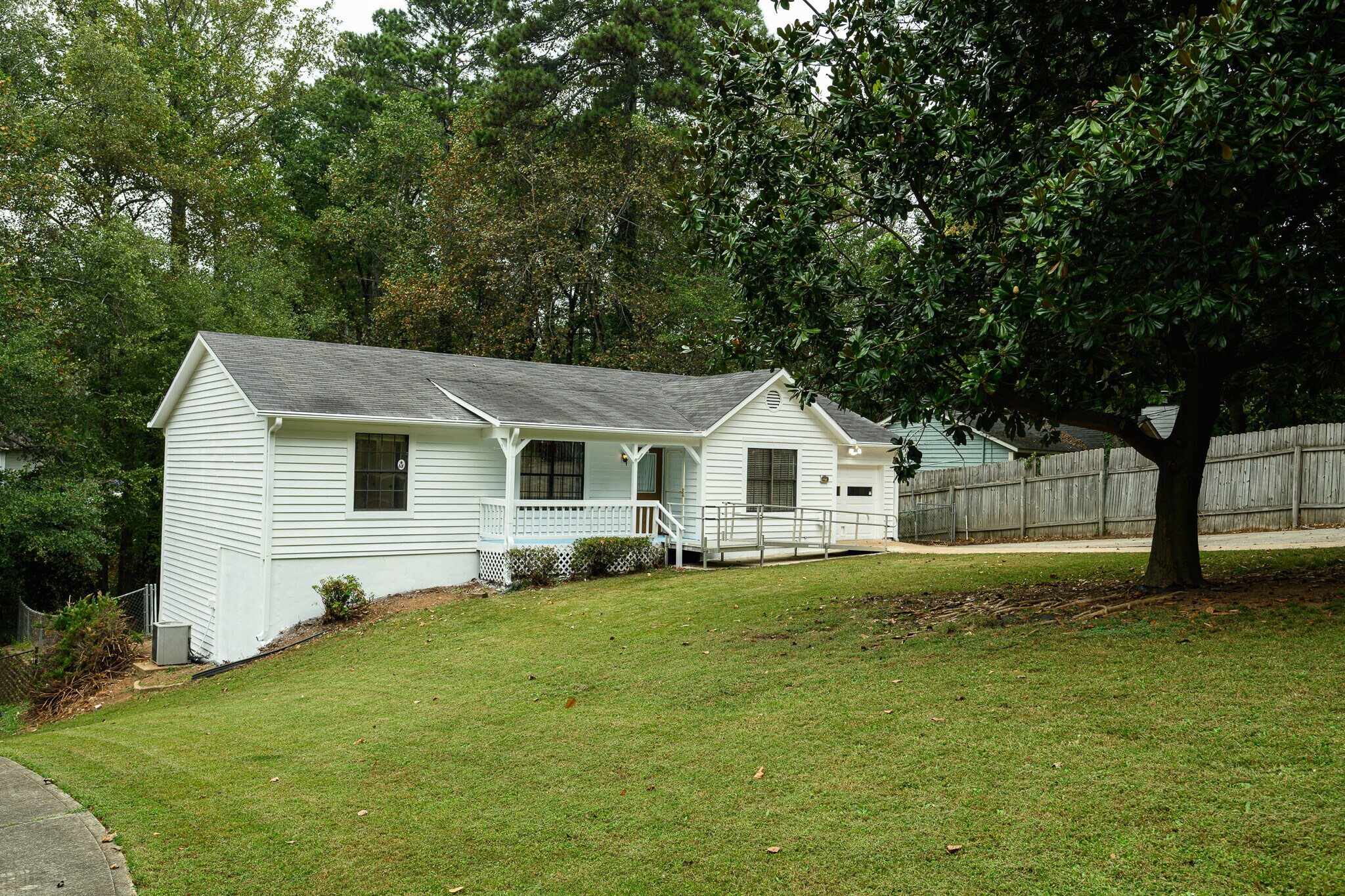 Building Photo - 2655 Merry Rd