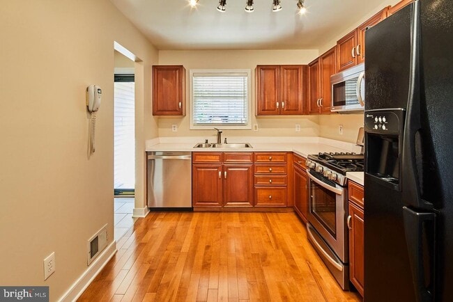 Building Photo - Coming Soon - Beautiful Home in Limestone ...