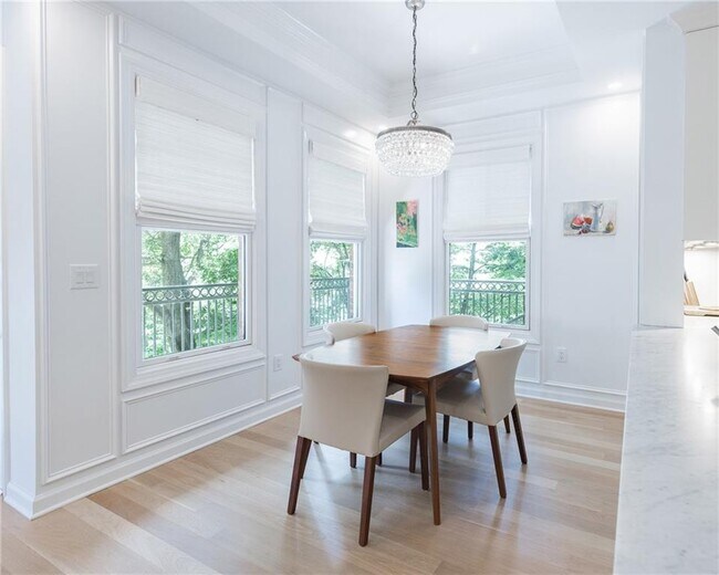 Building Photo - 850 Piedmont Ave NE