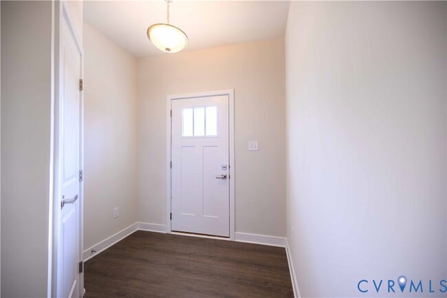 Building Photo - 10660 Wrexham Townes Vw