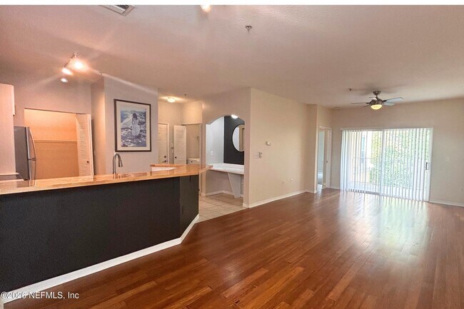 Building Photo - 535 Florida Club Blvd