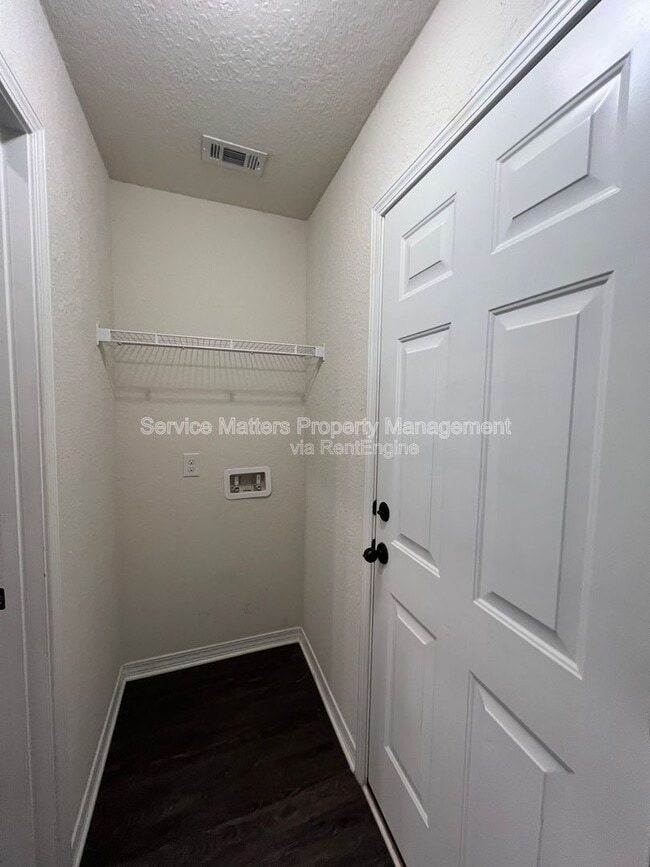 Building Photo - 4410 Thistle Pine Ct