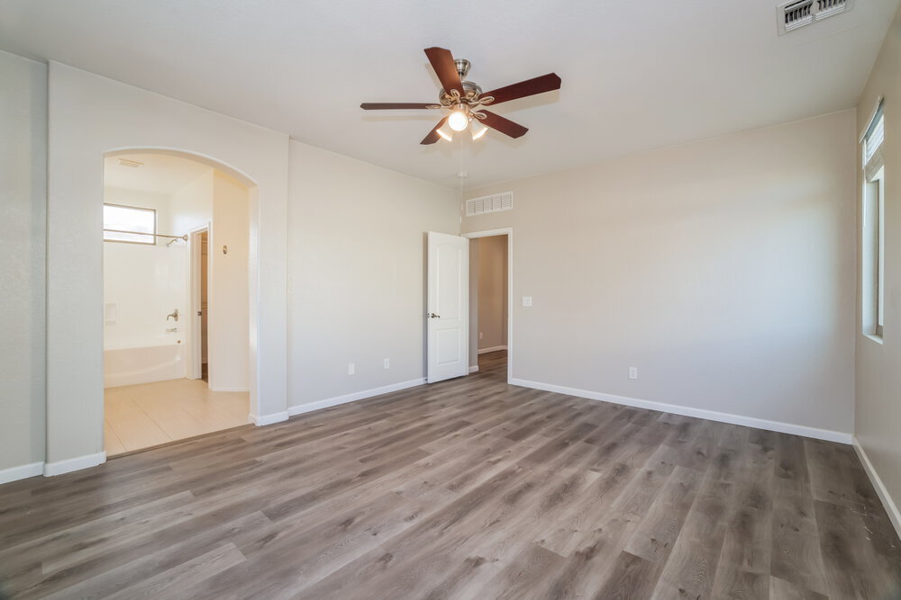 Building Photo - 3638 E Flamingo Way