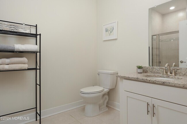 Building Photo - 50 Midway Rd S