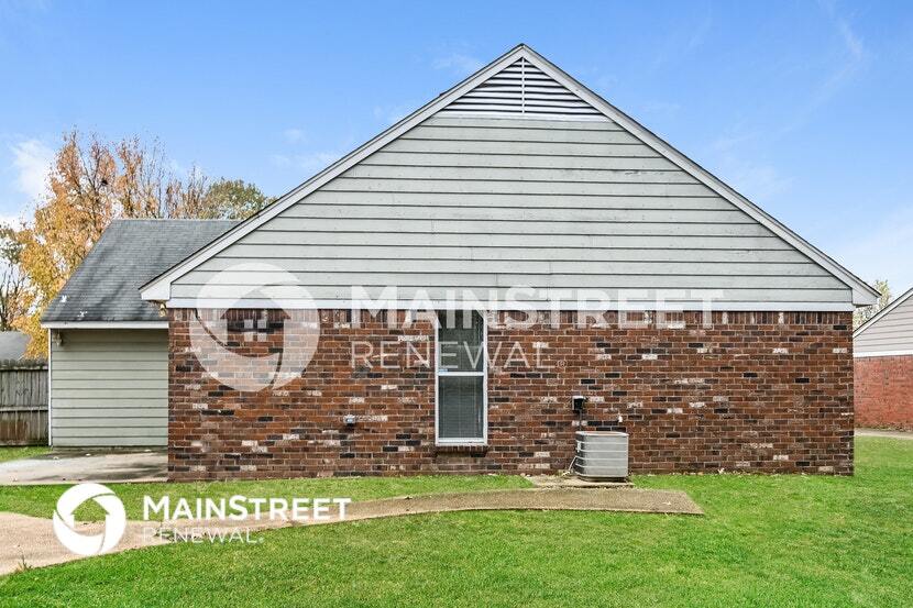 Building Photo - 6571 Kristen Dr