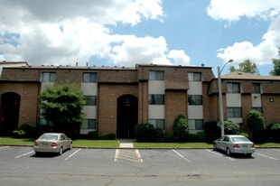 Building Photo - 403 Edison Glen Ter