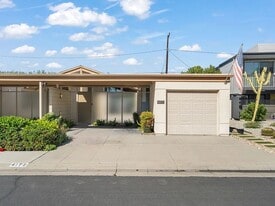 Building Photo - 4172 Del Mar Ave