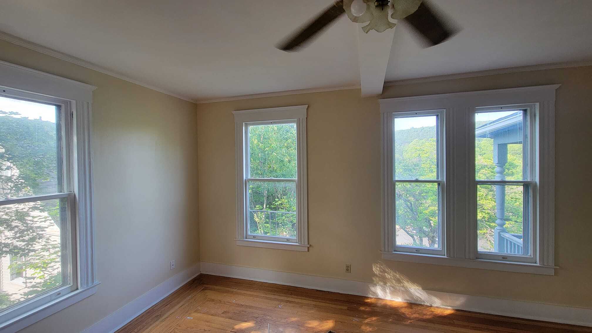 Building Photo - 1260 Whalley Ave