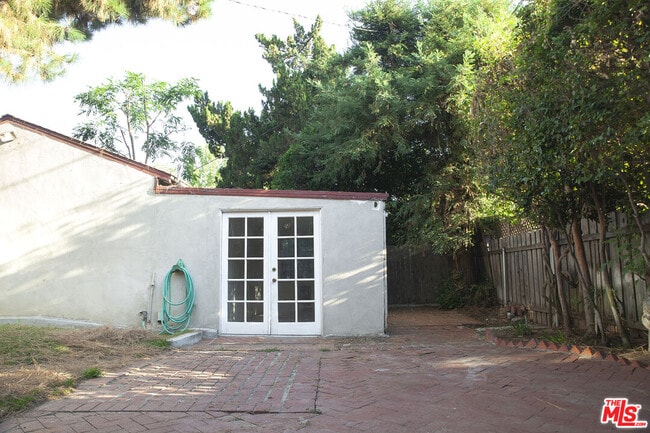 Building Photo - 4519 Van Noord Ave