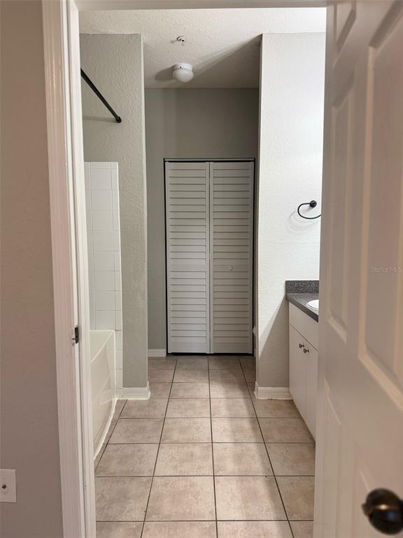 Building Photo - 6408 Raleigh St