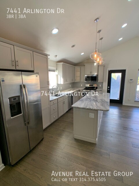 Building Photo - 7441 Arlington Dr