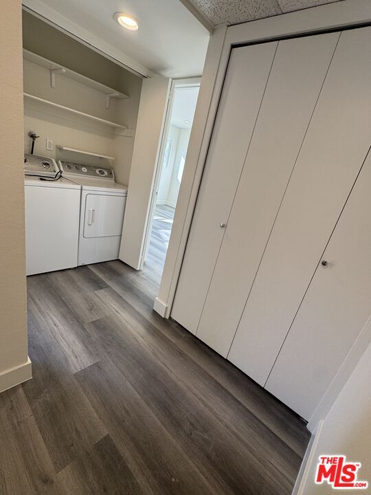 Building Photo - 11735 Dorothy St