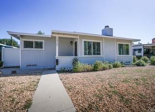 Building Photo - 3 bedroom in Reseda CA 91335