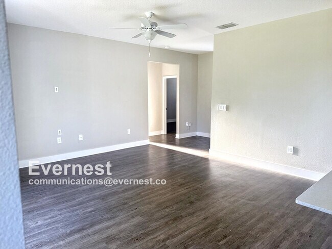 Building Photo - 4336 Las Almanos Ave