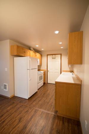 Building Photo - 322 Maple Ave