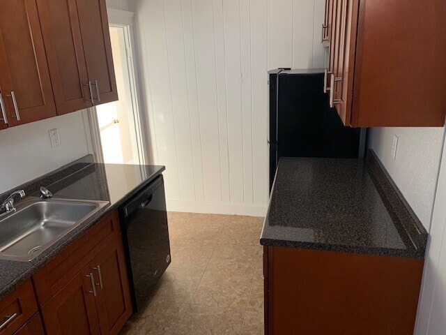 Building Photo - 116 Washington St