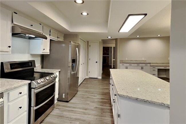 Building Photo - 831 Muirfield Trce