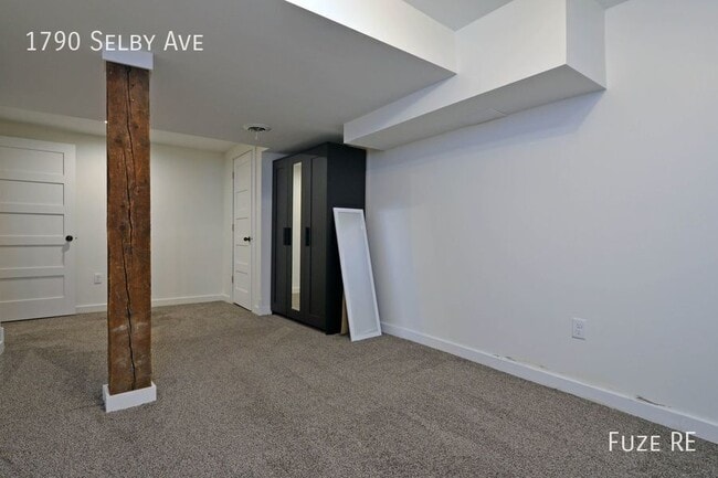 Building Photo - 1790 Selby Ave