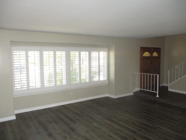 Building Photo - 18216 Index St