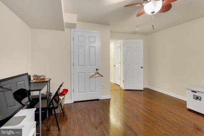 Building Photo - 1509 Frankford Ave