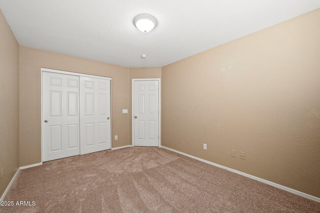 Building Photo - 863 S 239th Ln