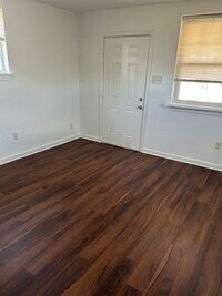 Building Photo - 1864 N Galvez St