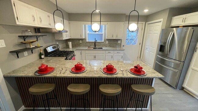 Building Photo - 505 Monongahela Ave