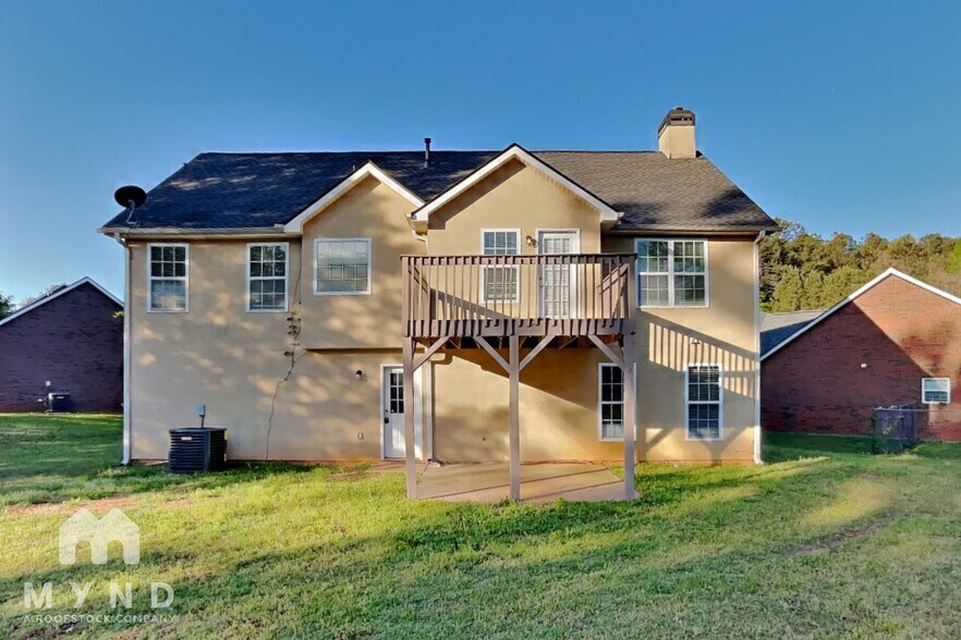 Building Photo - 158 Mcarthur Dr