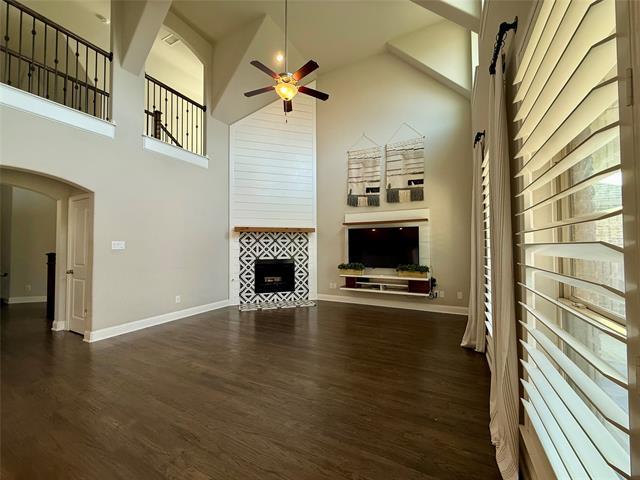 Building Photo - 509 Lomax Ln