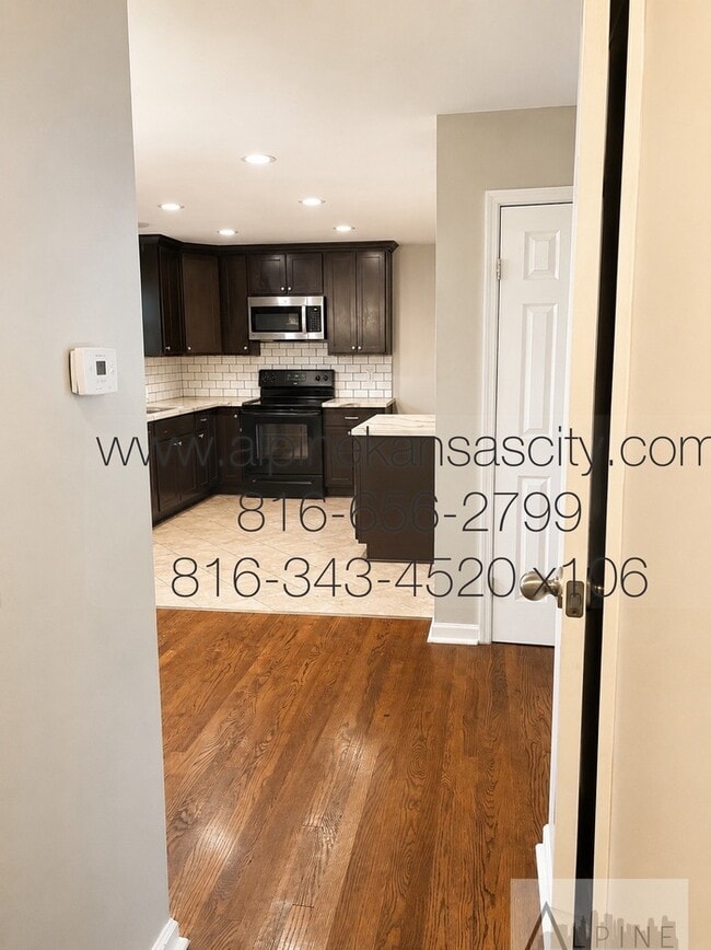 Building Photo - 1/2 Off Rent! Ranch Home in Gracemor.