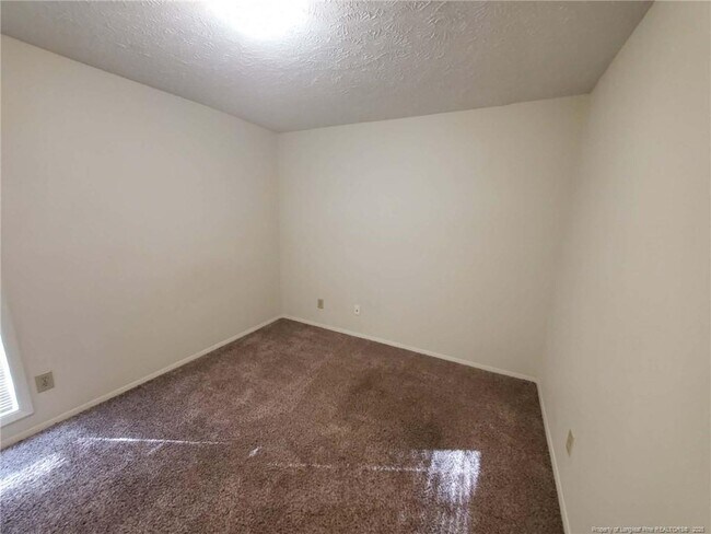 Building Photo - 1865 Tryon Dr