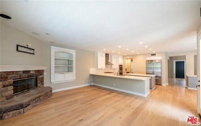 Building Photo - 7 Libra Ct