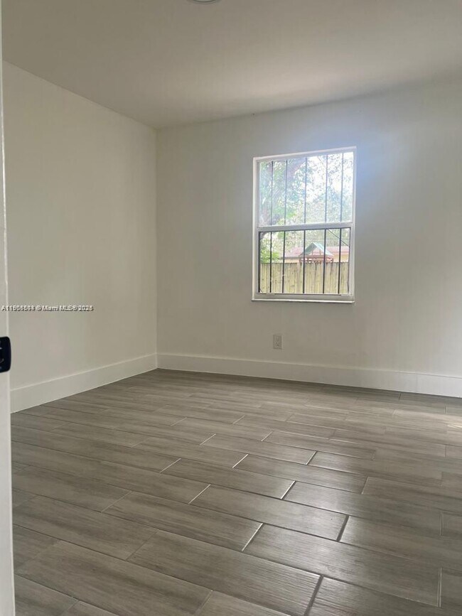 Building Photo - 1934 NW 92nd St