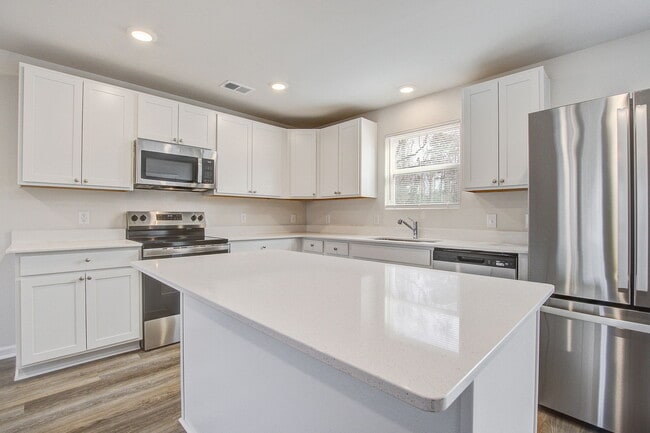 Building Photo - 4111 Rising Tide Dr