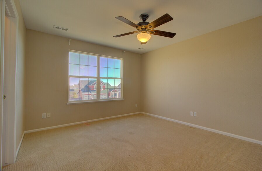 Building Photo - 9202 Royal Melbourne Cir