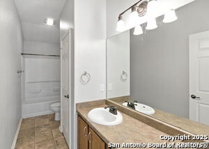 Building Photo - 2024 N Ranch Estates Blvd