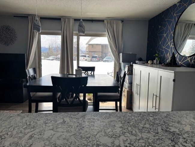 Building Photo - Move In Special! Long Term Rental- Dillon ...
