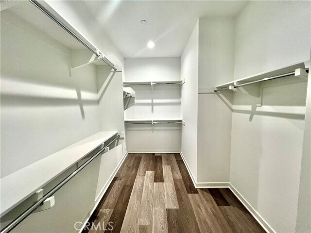 Building Photo - 2336 Synergy