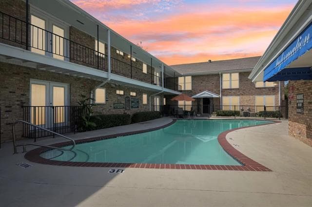 Building Photo - 6151 E Mockingbird Ln